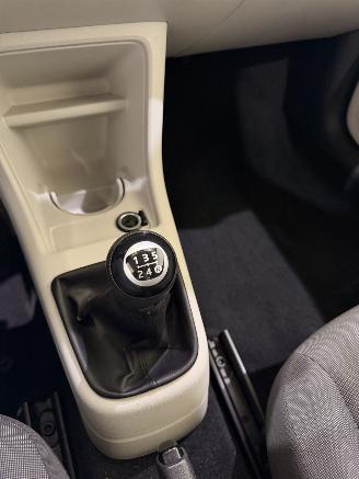 Volkswagen Up! 1.0 Take Up Airco Stoelverwarming picture 14