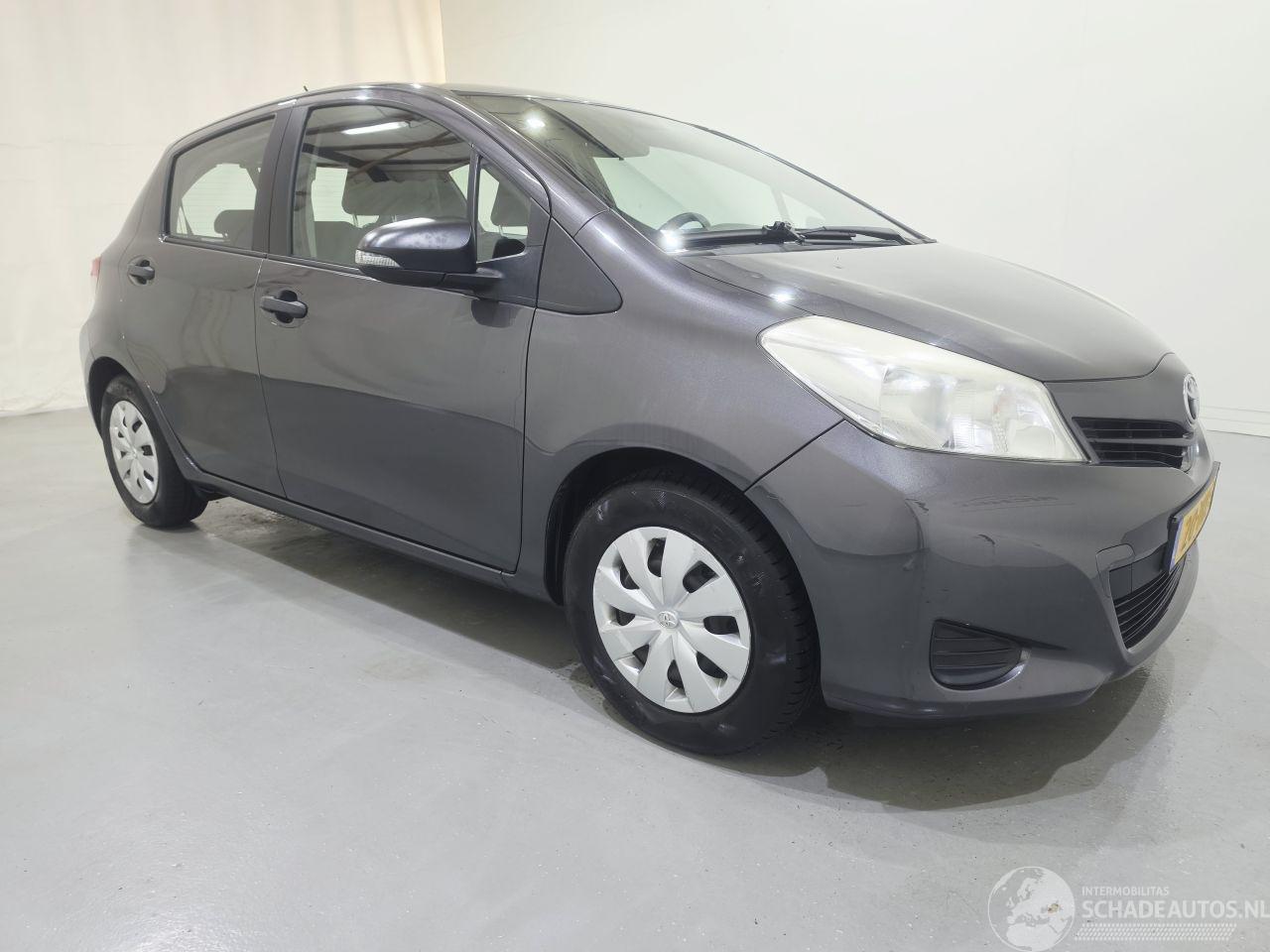 Toyota Yaris 1.0 VVT-i Comfort Airco 5.Drs