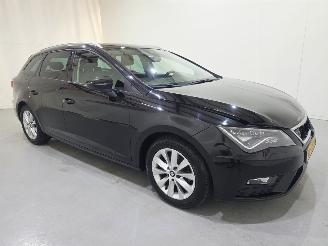 uszkodzony samochody osobowe Seat Leon ST 1.0 EcoTSI Style Business Intense 2018/7