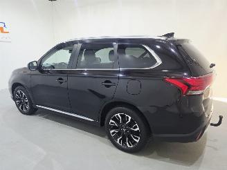 Mitsubishi Outlander 2.0 PHEV Instyle+ 4WD149Kw Bjr.2018 picture 26
