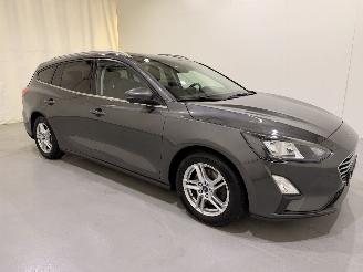 Vaurioauto  passenger cars Ford Focus 1.5 EcoBl. Tit Bns Titanium 2019/10