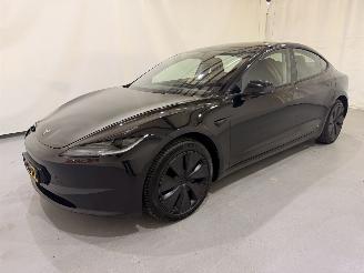 Schadeauto Tesla Model 3 RWD 60 kWh | Highland | Stoelverkoeling | Stuurverwarming 2024/3