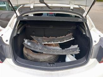 Opel Astra Astra J GTC (PD2/PF2), Hatchback 3-drs, 2011 / 2018 1.4 Turbo 16V ecoFLEX 120 picture 19