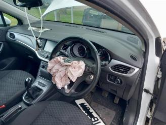 Opel Astra Astra K, Hatchback 5-drs, 2015 / 2022 1.4 Turbo 16V picture 10