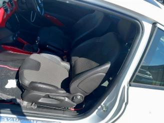 Opel Adam Adam, Hatchback 3-drs, 2012 / 2019 1.4 16V picture 12