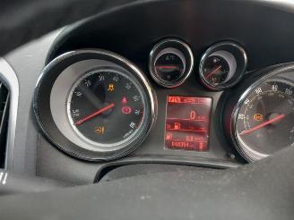 Opel Astra Astra J GTC (PD2/PF2), Hatchback 3-drs, 2011 / 2018 1.4 Turbo 16V ecoFLEX 120 picture 15