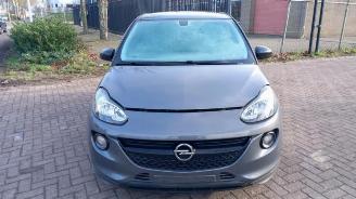 Opel Adam Adam, Hatchback 3-drs, 2012 / 2019 1.0 Ecotec 12V SIDI Turbo picture 2