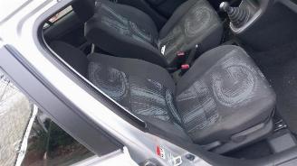 Opel Agila Agila (B), MPV, 2008 / 2014 1.0 12V picture 12