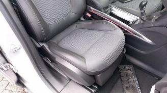 Opel Zafira Zafira Tourer (P12), MPV, 2011 / 2019 2.0 CDTI 16V 130 Ecotec picture 13