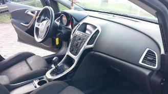 Opel Astra Astra J Sports Tourer (PD8/PE8/PF8), Combi, 2010 / 2015 1.4 Turbo 16V picture 11