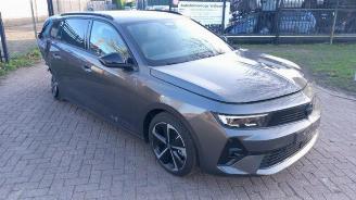 Coche siniestrado Opel Astra Astra L Sports Tourer (F4/FC/FN/FR), Combi, 2021 1.2 Turbo 130 12V 2025/4