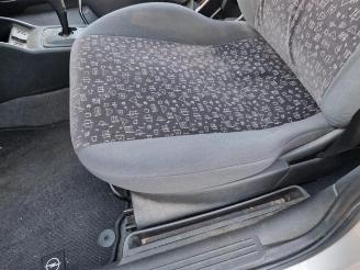 Opel Corsa Corsa C (F08/68), Hatchback, 2000 / 2009 1.2 16V picture 15