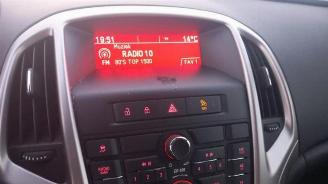 Opel Astra Astra J (PC6/PD6/PE6/PF6), Hatchback 5-drs, 2009 / 2015 1.4 Turbo 16V picture 17