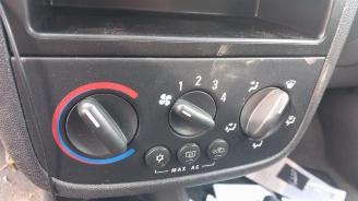 Opel Corsa Corsa C (F08/68), Hatchback, 2000 / 2009 1.4 16V picture 24