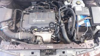 Opel Astra Astra J (PC6/PD6/PE6/PF6), Hatchback 5-drs, 2009 / 2015 1.4 Turbo 16V picture 9