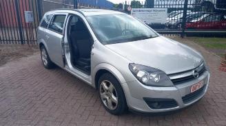 Vrakbiler auto Opel Astra Astra H SW (L35), Combi, 2004 / 2010 1.9 CDTi 120 2006/10