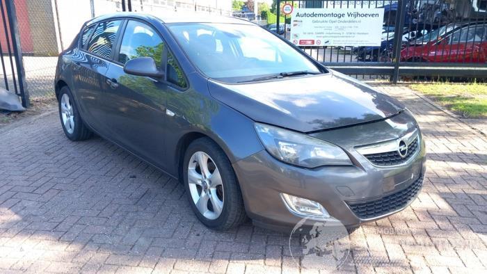 Opel Astra Astra J (PC6/PD6/PE6/PF6), Hatchback 5-drs, 2009 / 2015 1.7 CDTi 16V 110