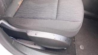 Opel Astra Astra J (PC6/PD6/PE6/PF6), Hatchback 5-drs, 2009 / 2015 1.4 Turbo 16V ecoFLEX 120 picture 14