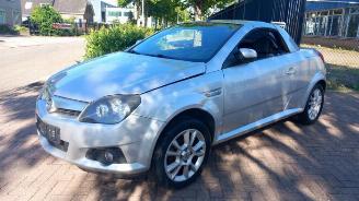 Opel Tigra Tigra Twin Top, Cabrio, 2004 / 2010 1.4 16V picture 3