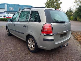 Opel Zafira Zafira (M75), MPV, 2005 / 2015 2.2 16V Direct Ecotec picture 5