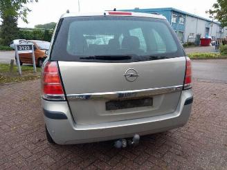 Opel Zafira Zafira (M75), MPV, 2005 / 2015 2.2 16V Direct Ecotec picture 6
