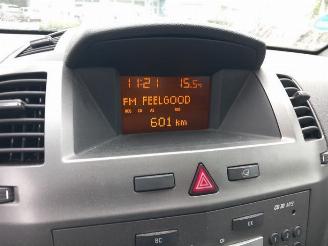 Opel Zafira Zafira (M75), MPV, 2005 / 2015 1.8 16V Ecotec picture 22