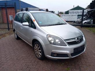 Vrakbiler auto Opel Zafira Zafira (M75), MPV, 2005 / 2015 1.8 16V Ecotec 2007/5