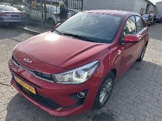 Damaged car Kia Rio 1.0 T-GDI  Hybrid Dynamic Line 2022/6