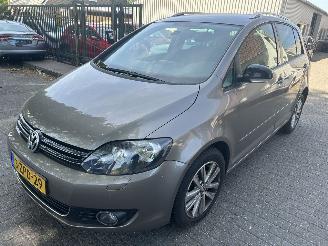 Coche accidentado Volkswagen Golf plus 1.4 TSI   Automaat  Style 2011/4