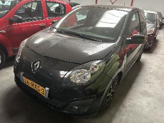 Unfallwagen Renault Twingo 1.2 2011/6