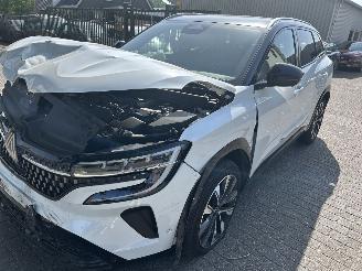 Auto incidentate Renault Austral 1.2 Mild Hybride Advanced 130 Techno  ( Panoramadak ) 2024/2