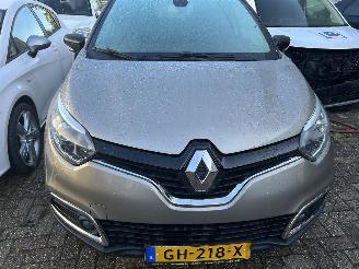 Renault Captur 1.2 TCe  Automaat  ( schadevrij ) picture 2