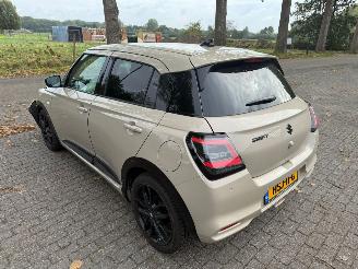 Suzuki Swift 1.2 Select Smart Hybrid picture 8