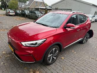 Salvage car MG ZS EV  Comfort  130 kW 2023/7