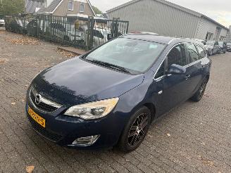 Unfallwagen Opel Astra Sports Tourer 1.4 Cosmo 2011/6