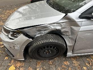 Volkswagen Polo 1.0 TSI    5 drs picture 2