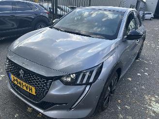 škoda osobní automobily Peugeot 208 EV  100 kW / 50kWh   GT uitvoering  Automaat 2020/11