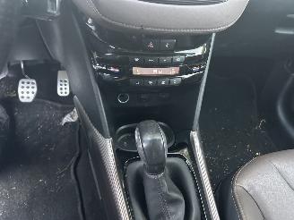 Peugeot 2008 1.6 VTI Feline picture 11