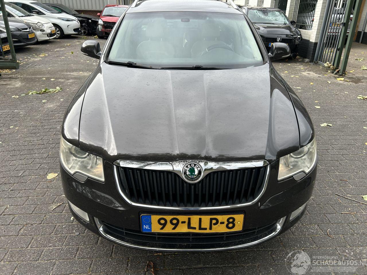 Skoda Superb Stationcar 1.8 TSI  Elegance