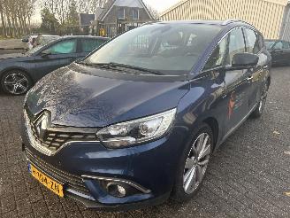 Renault Grand-scenic 1.3 TCe Limited Automaat  ( 7 persoons ) picture 1