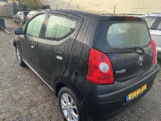Nissan Pixo 1.0 Automaat picture 6