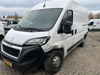 skadebil bedrijf Peugeot Boxer 2.2 BlueHDI  L2H2 2023/6