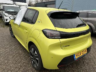Peugeot e-208 EV Style   50 kWh  Automaat   ( Nieuw Prijs 37000,00 ) picture 8