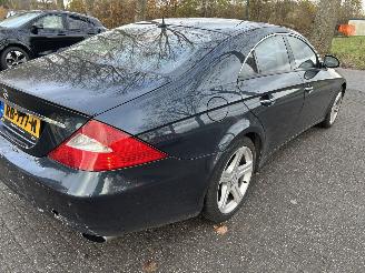 Mercedes CLS 500 picture 4