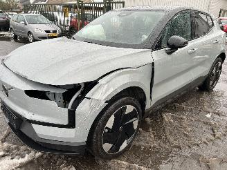 damaged passenger cars Volvo EX30 Extend Ultra  69 kWh  ( Panoramadak ) 2024/3