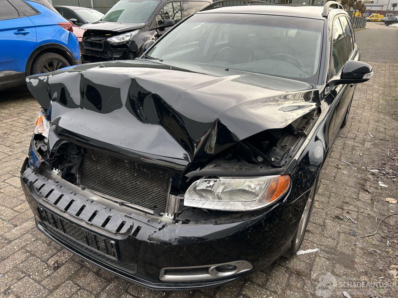 Volvo V-70 2.0 D Kinetic