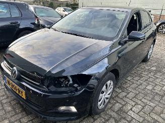 skadebil auto Volkswagen Polo 1.0  Automaat 2020/4
