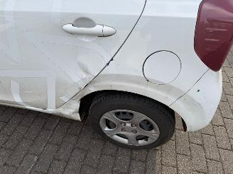 Kia Picanto 1.0 DPI  Comfortline picture 8