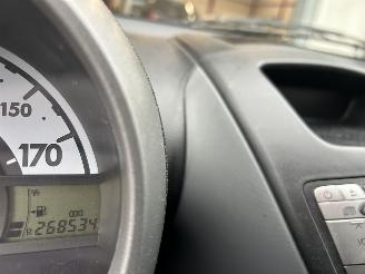 Peugeot 107 1.0-12V XR picture 7