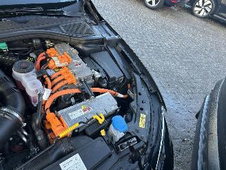 Volkswagen Golf 1.5 eHybrid Life Edition  Automaat  5 Drs ( Panoramadak ) picture 8